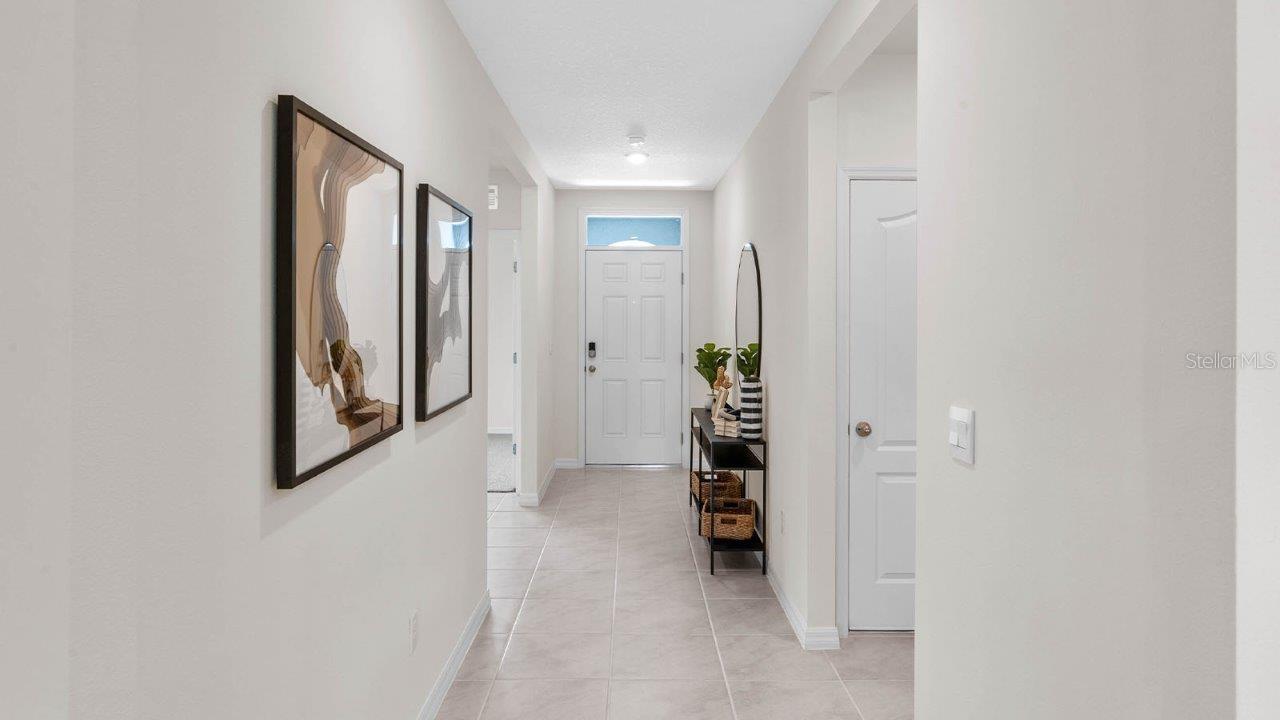 Image 5 of 38 For 207 Taylor Groves Drive