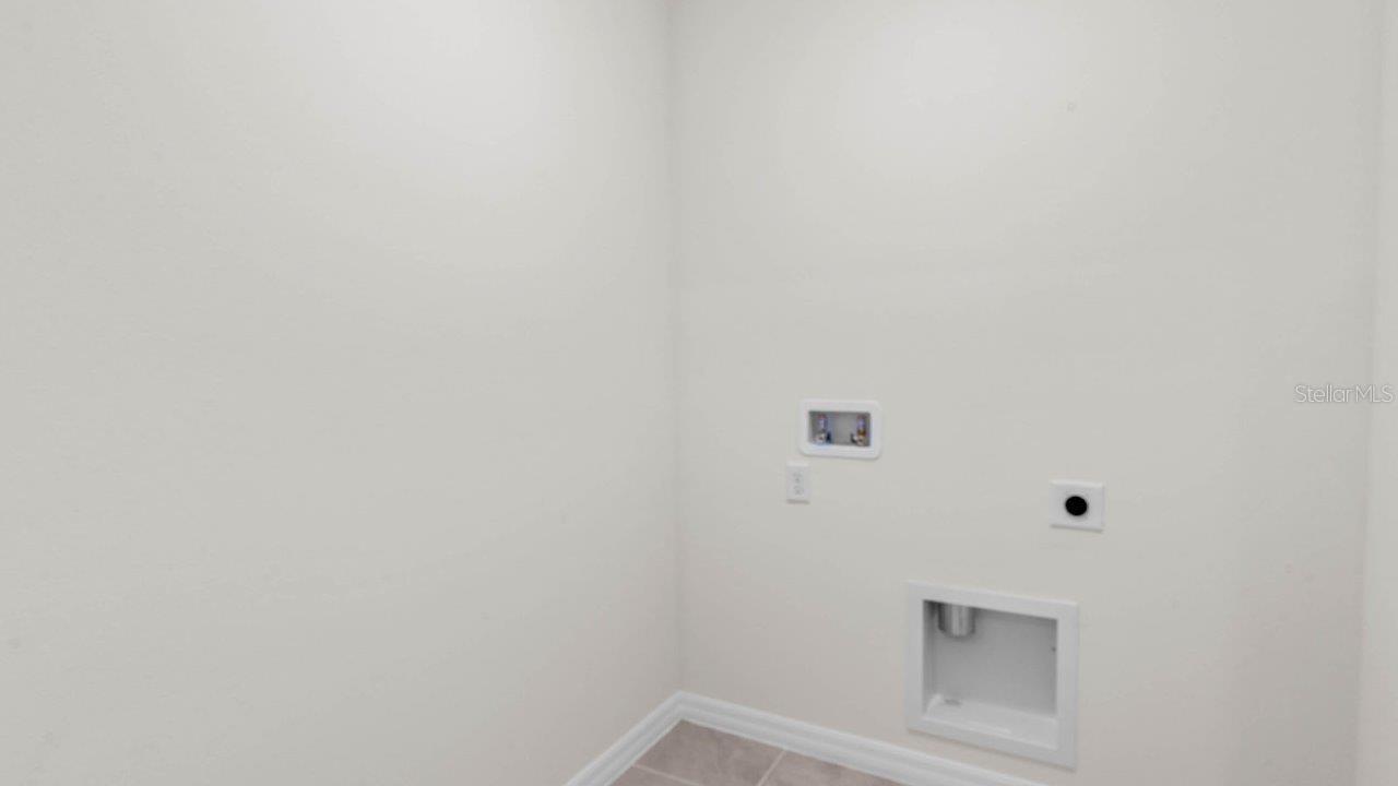 Image 8 of 38 For 207 Taylor Groves Drive