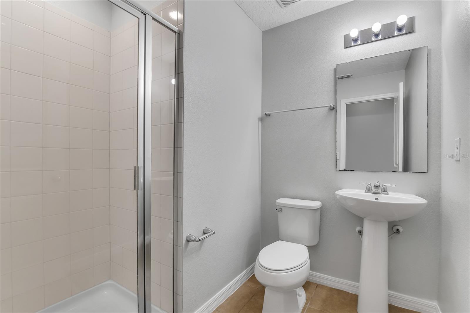 Image 8 of 17 For 5118 Adelaide Drive