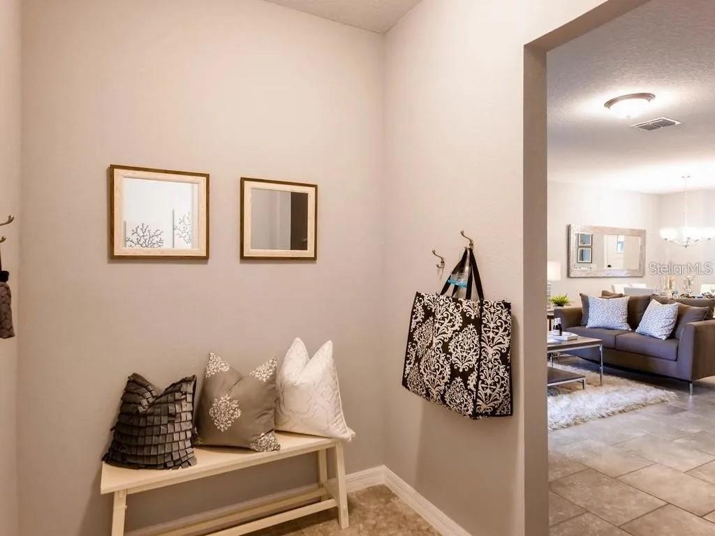 Image 17 of 25 For 17061 Water Spring Boulevard