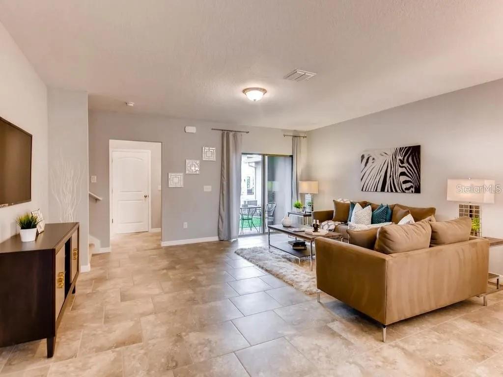 Image 3 of 25 For 17061 Water Spring Boulevard