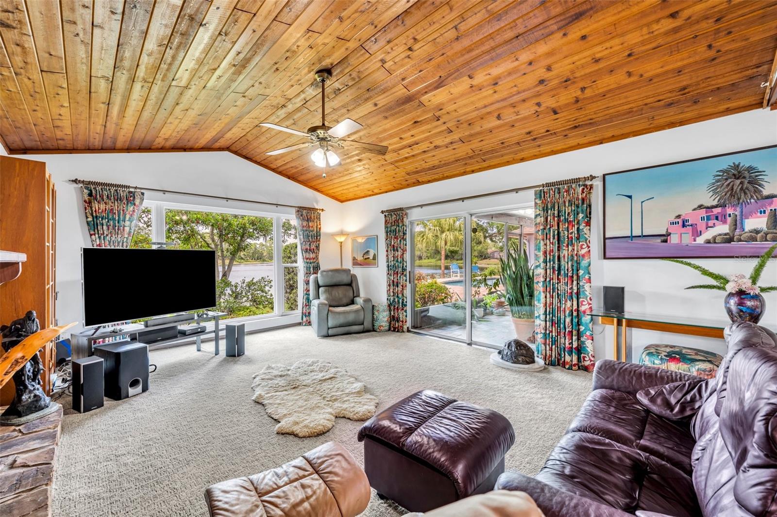 Image 19 of 62 For 3960 Lake Mira Dr Drive