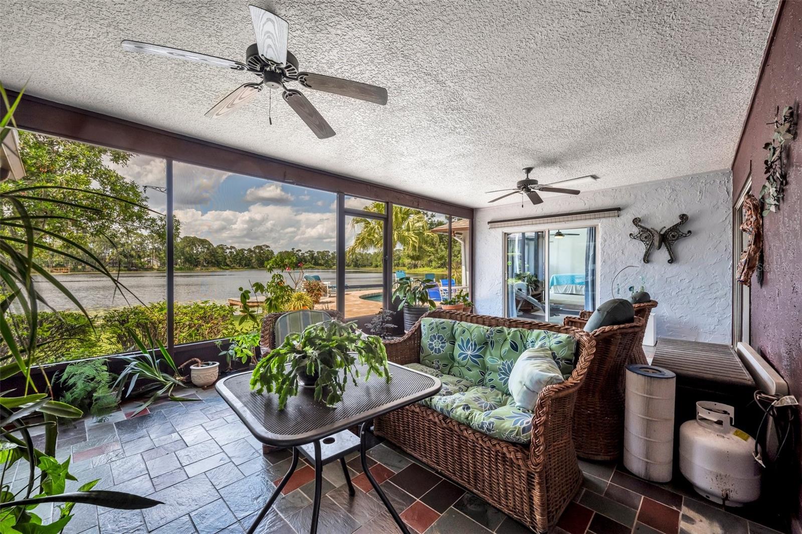 Image 20 of 62 For 3960 Lake Mira Dr Drive