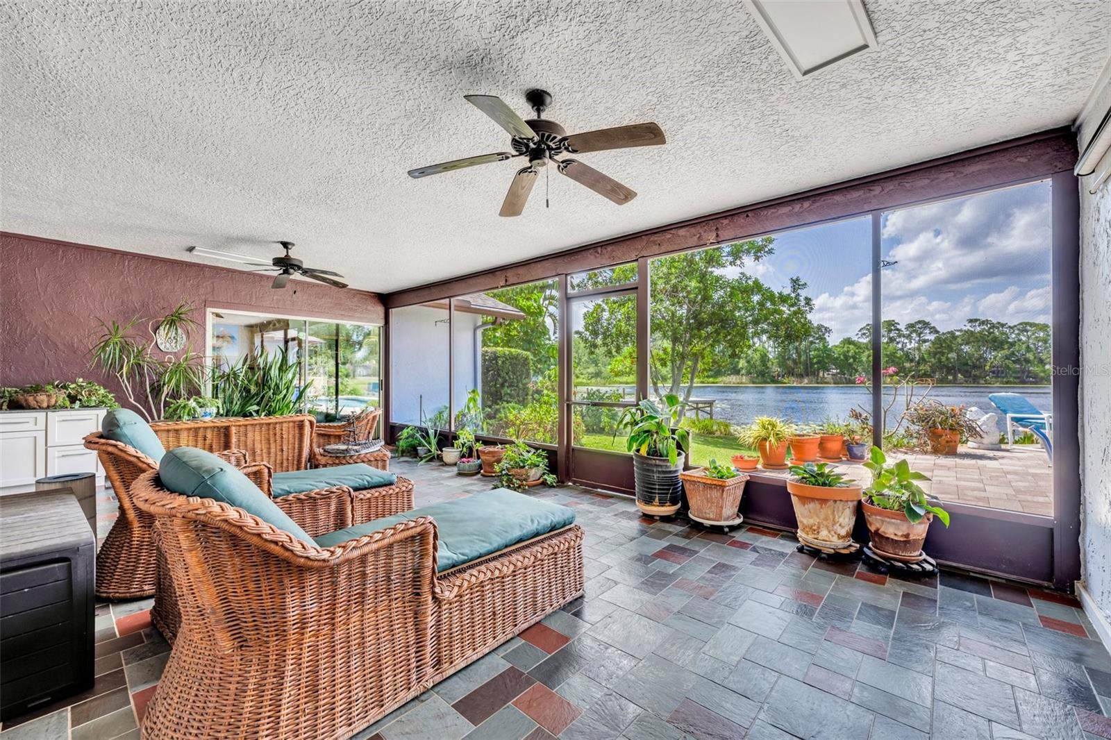 Image 21 of 62 For 3960 Lake Mira Dr Drive