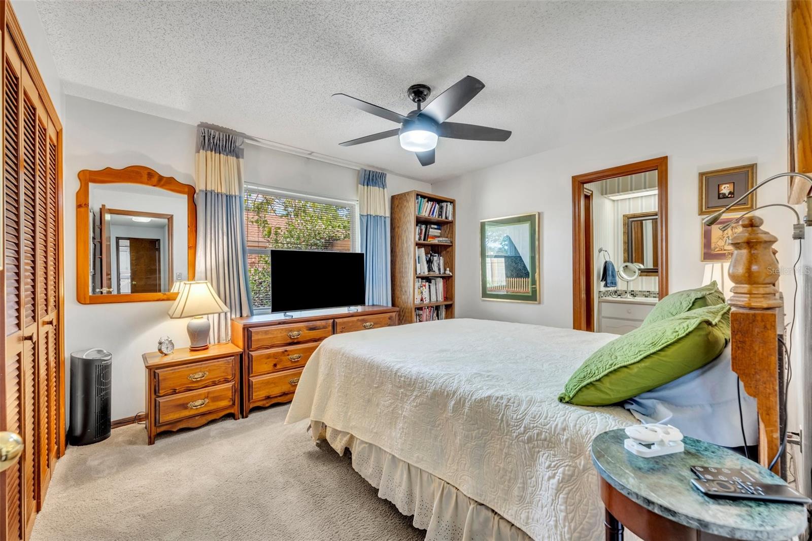 Image 30 of 62 For 3960 Lake Mira Dr Drive