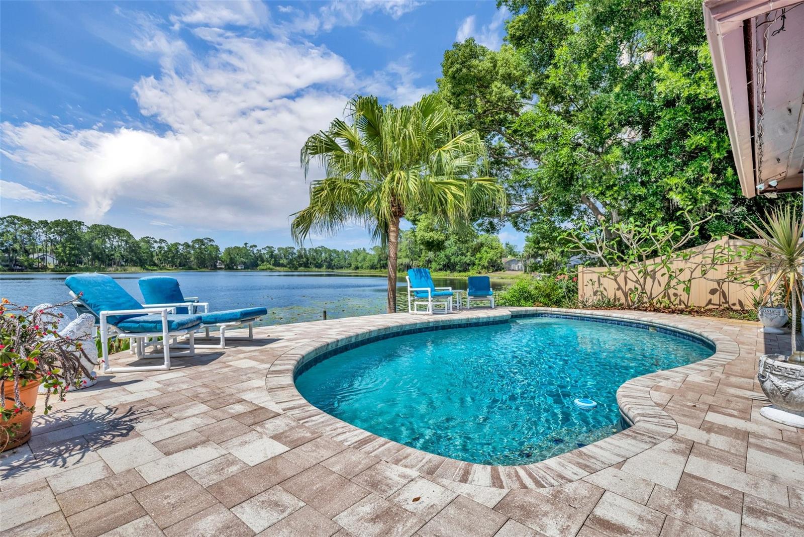 Image 7 of 62 For 3960 Lake Mira Dr Drive
