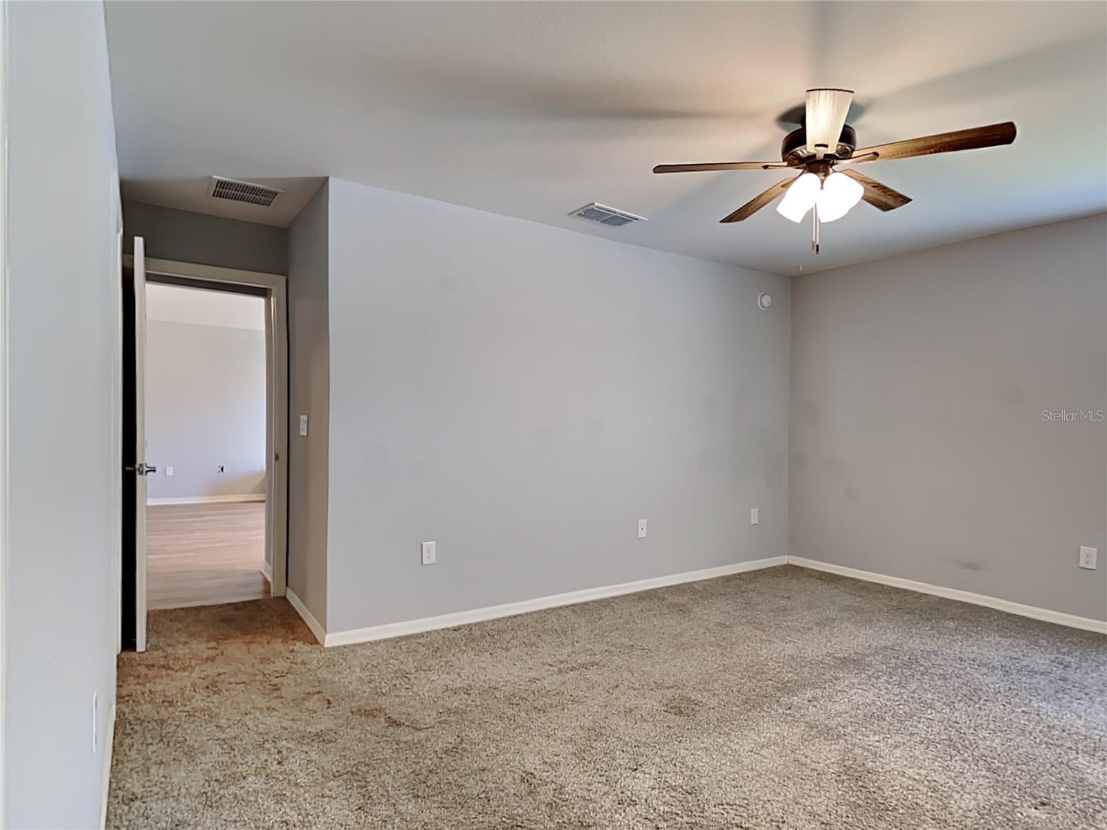 Image 7 of 15 For 3743 Peregrine Way