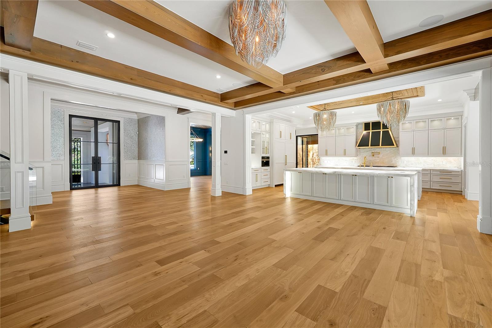 Image 10 of 96 For 5525 Isleworth Country Club Dr