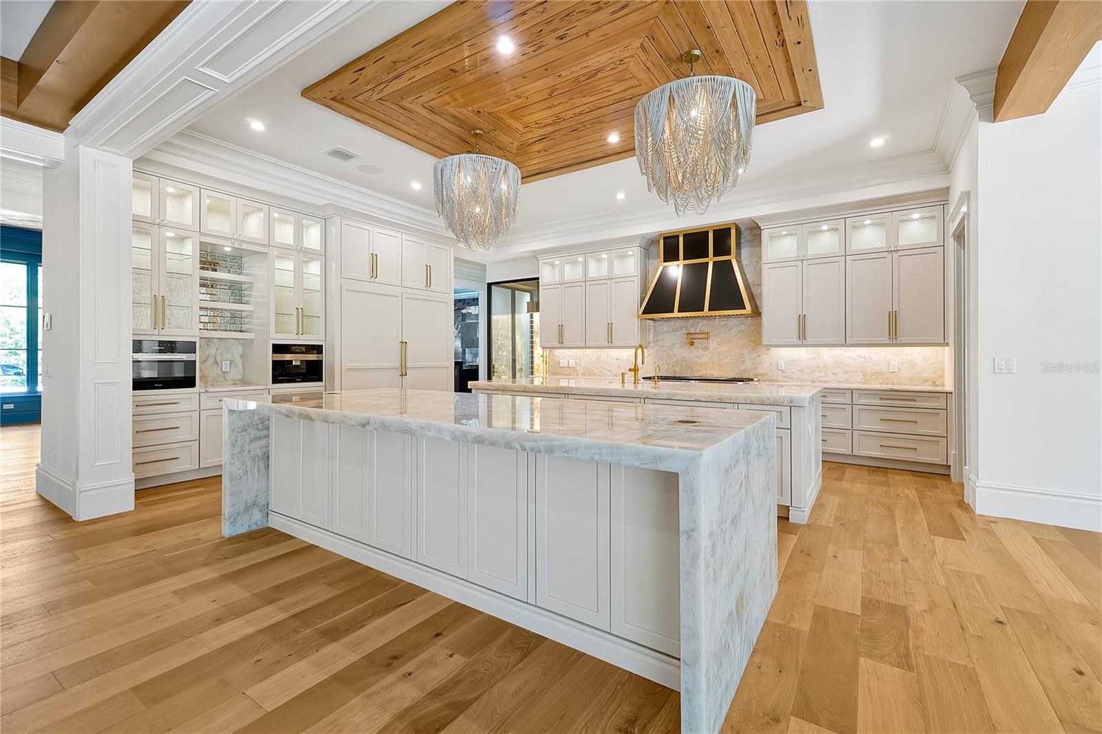 Image 13 of 96 For 5525 Isleworth Country Club Dr