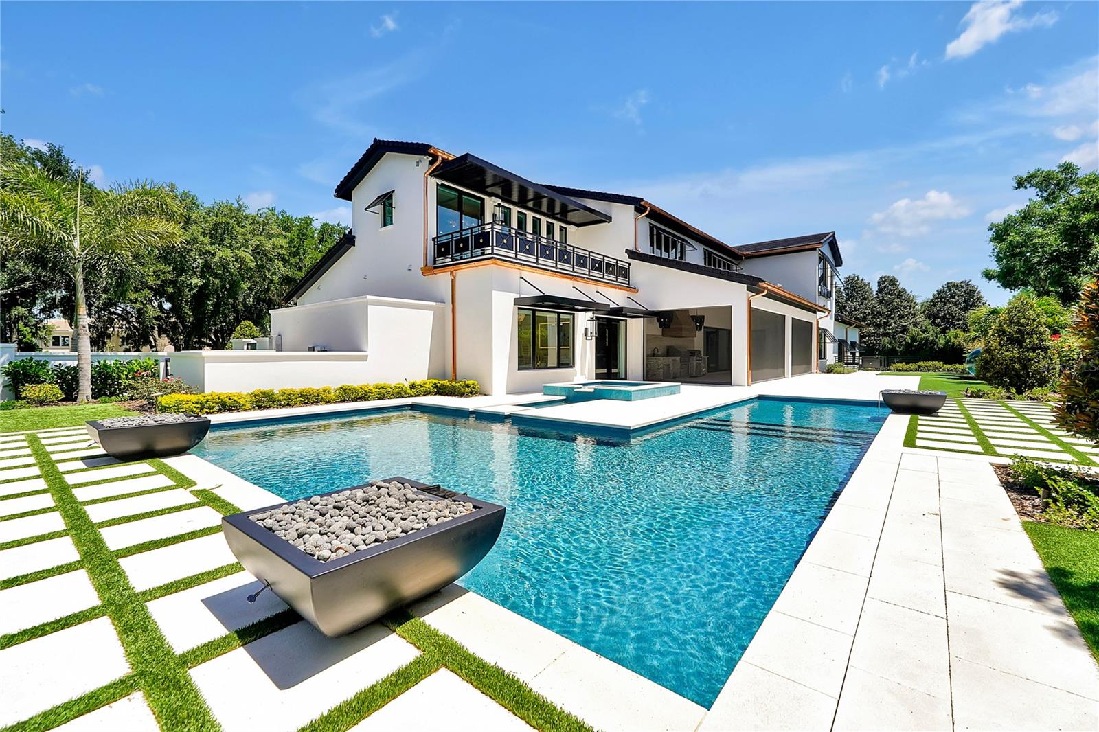 Image 35 of 96 For 5525 Isleworth Country Club Dr
