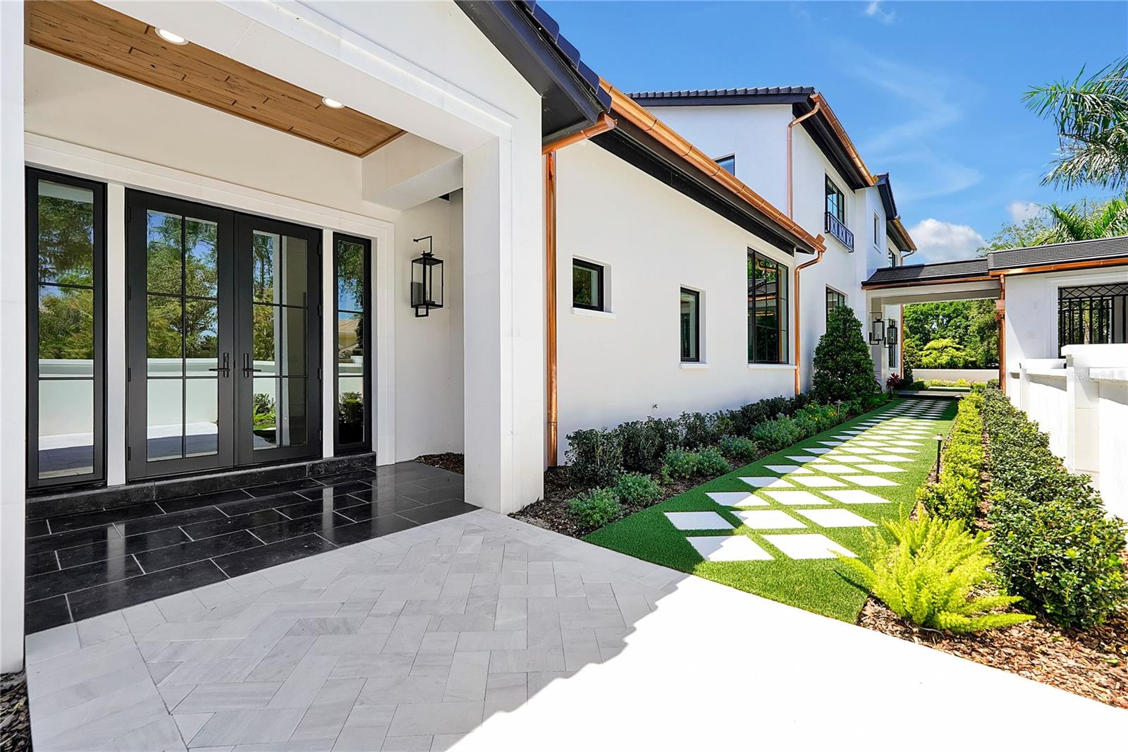 Image 75 of 96 For 5525 Isleworth Country Club Dr