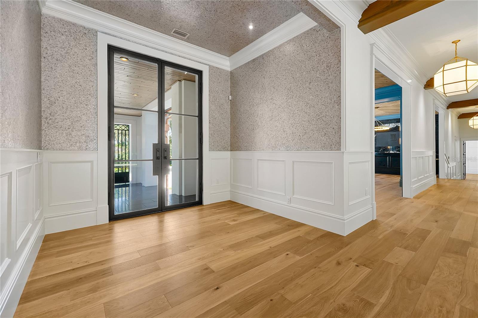 Image 8 of 96 For 5525 Isleworth Country Club Dr
