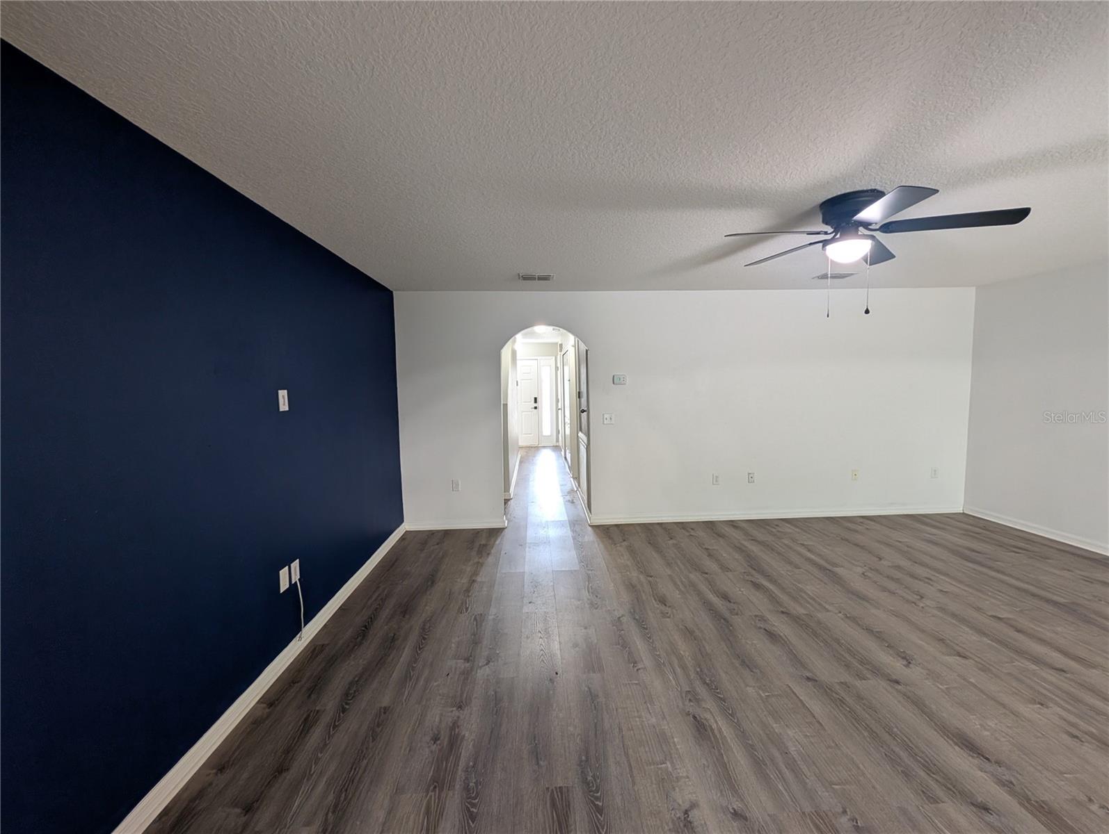 Image 13 of 26 For 4547 Ashburn Square Drive