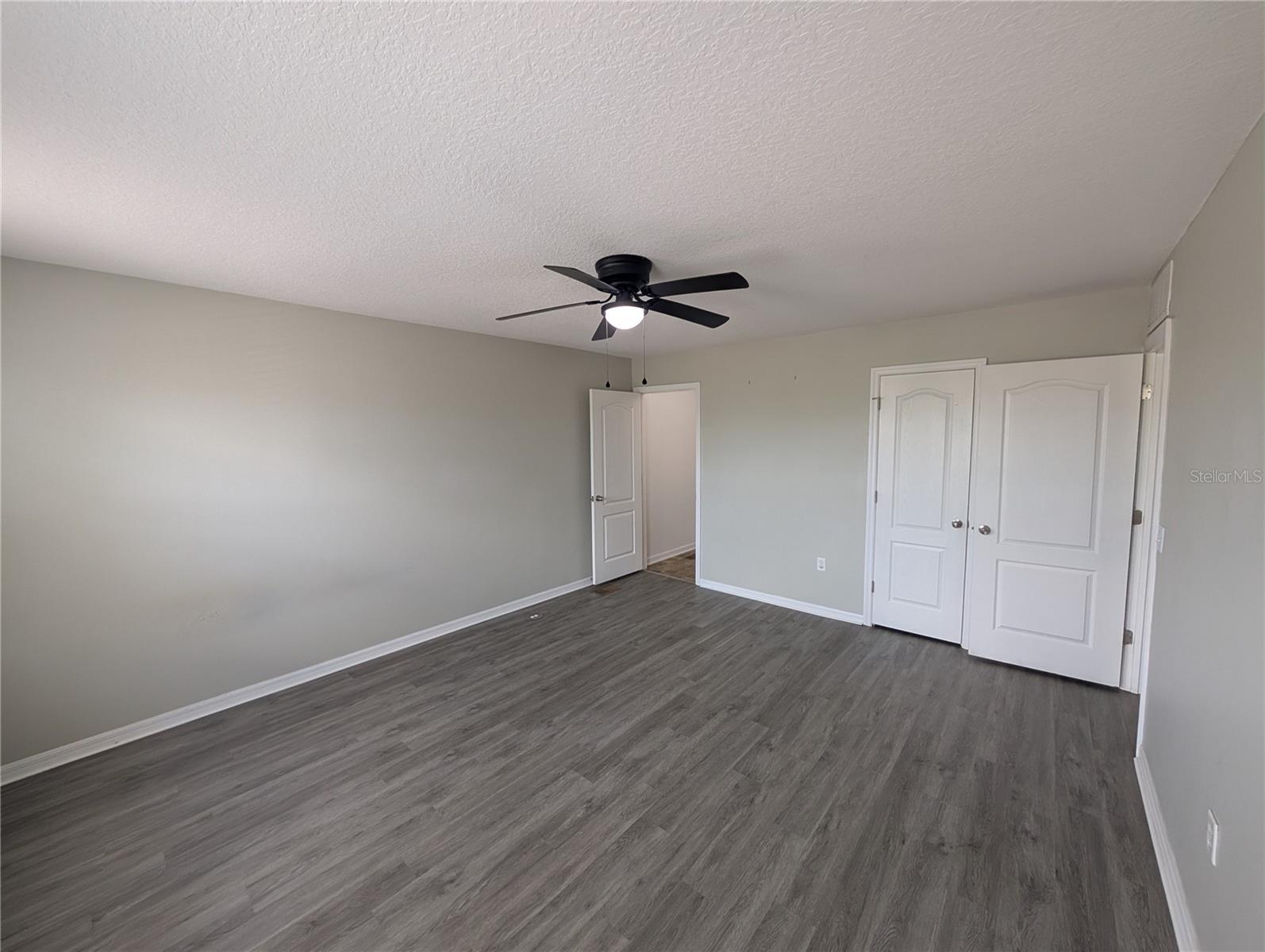 Image 17 of 26 For 4547 Ashburn Square Drive