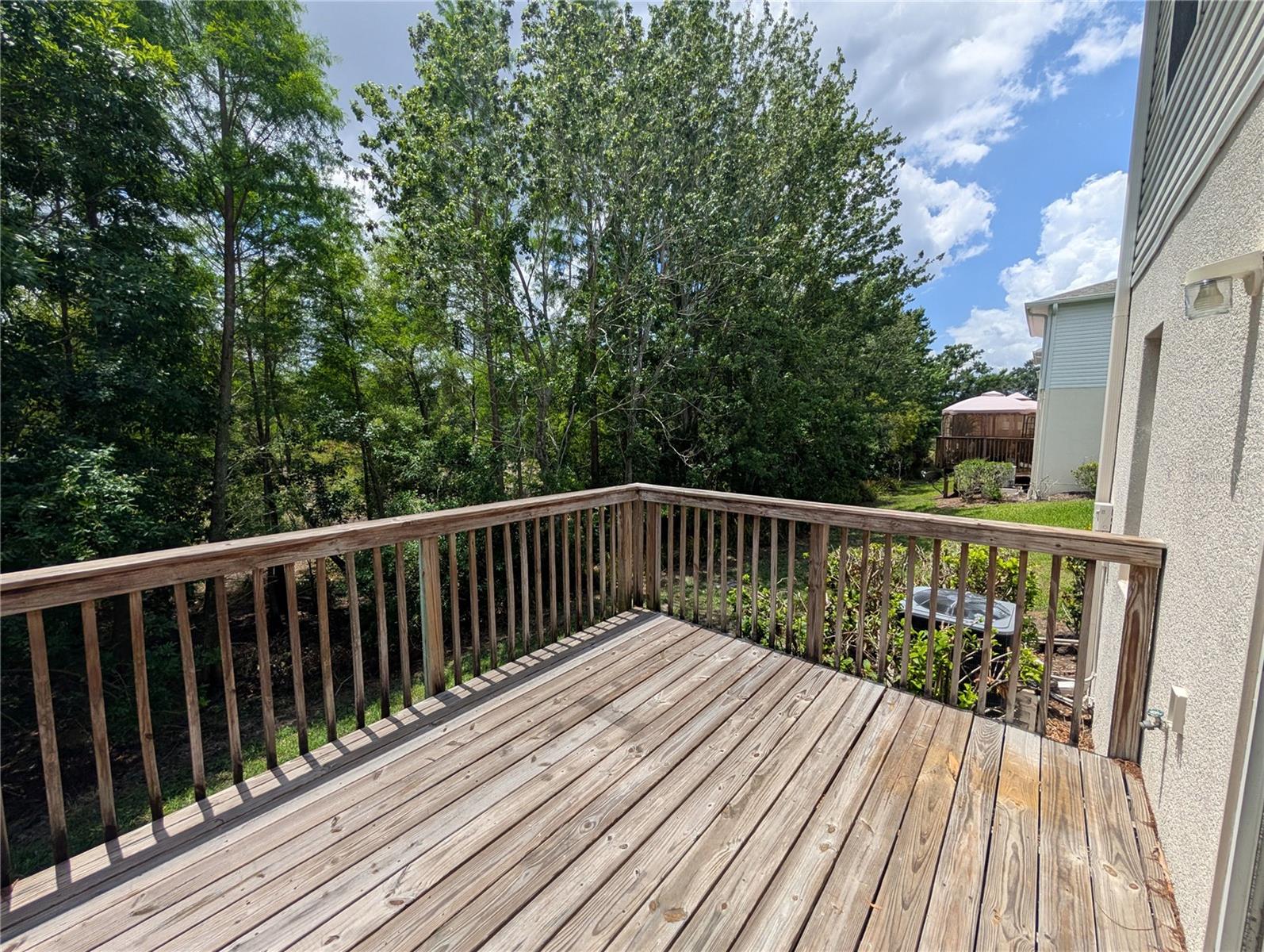 Image 4 of 26 For 4547 Ashburn Square Drive