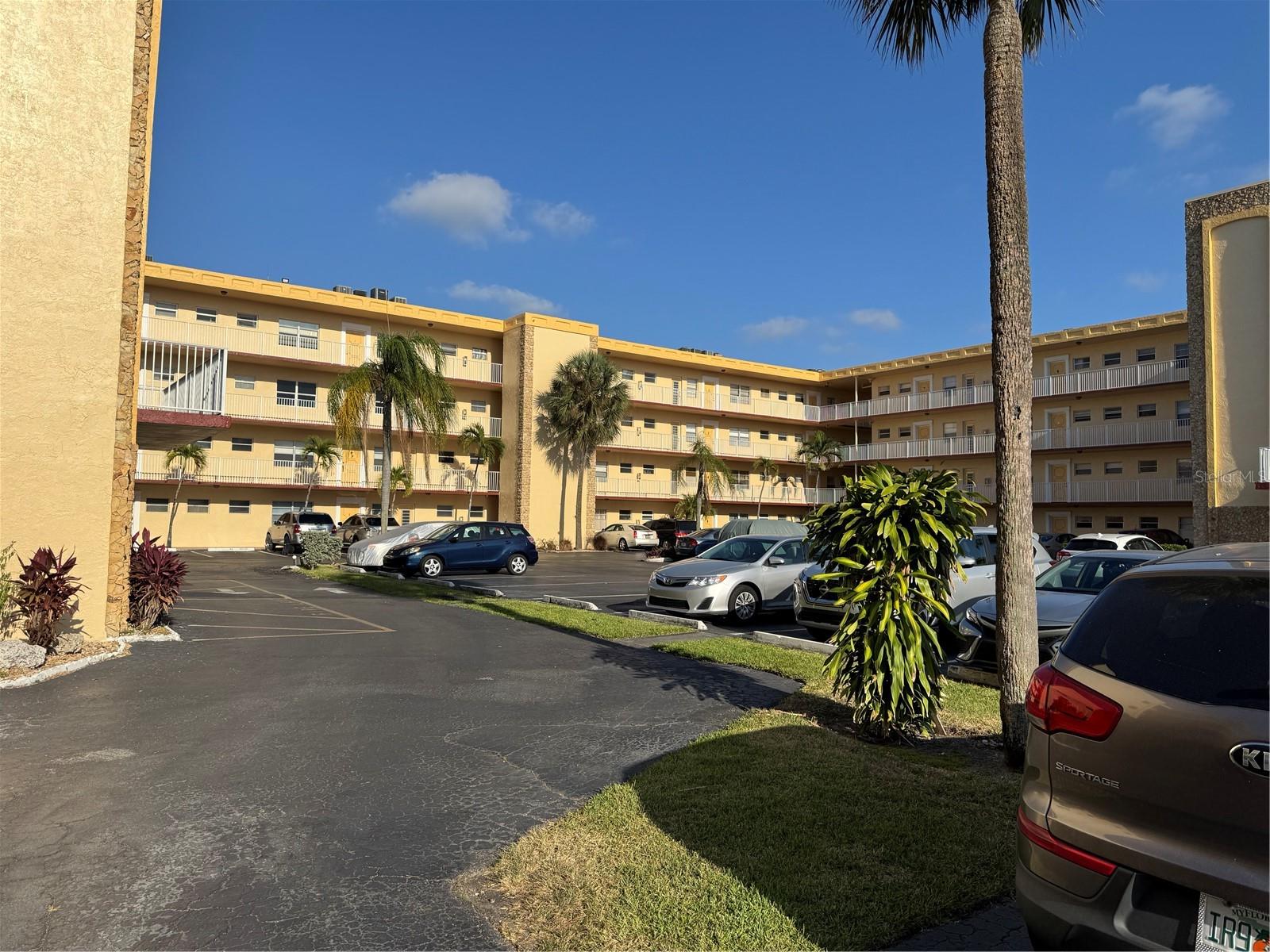 Details for 3990 42nd Avenue 210, LAUDERDALE LAKES, FL 33319