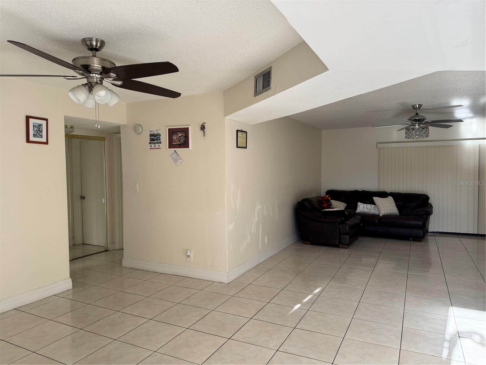 Image 6 of 35 For 3990 42nd Avenue 210