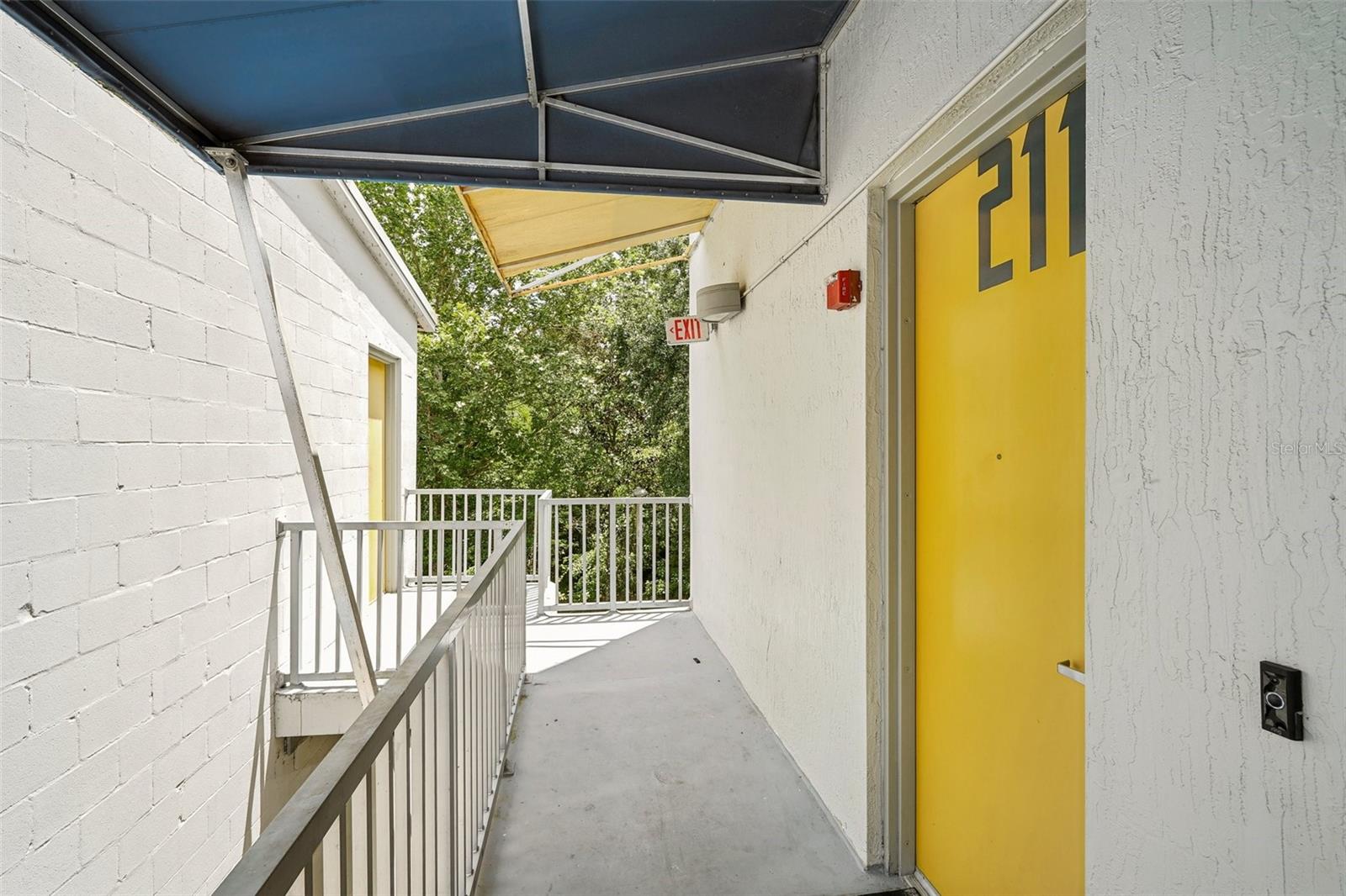 Image 3 of 27 For 2515 35th Place 211