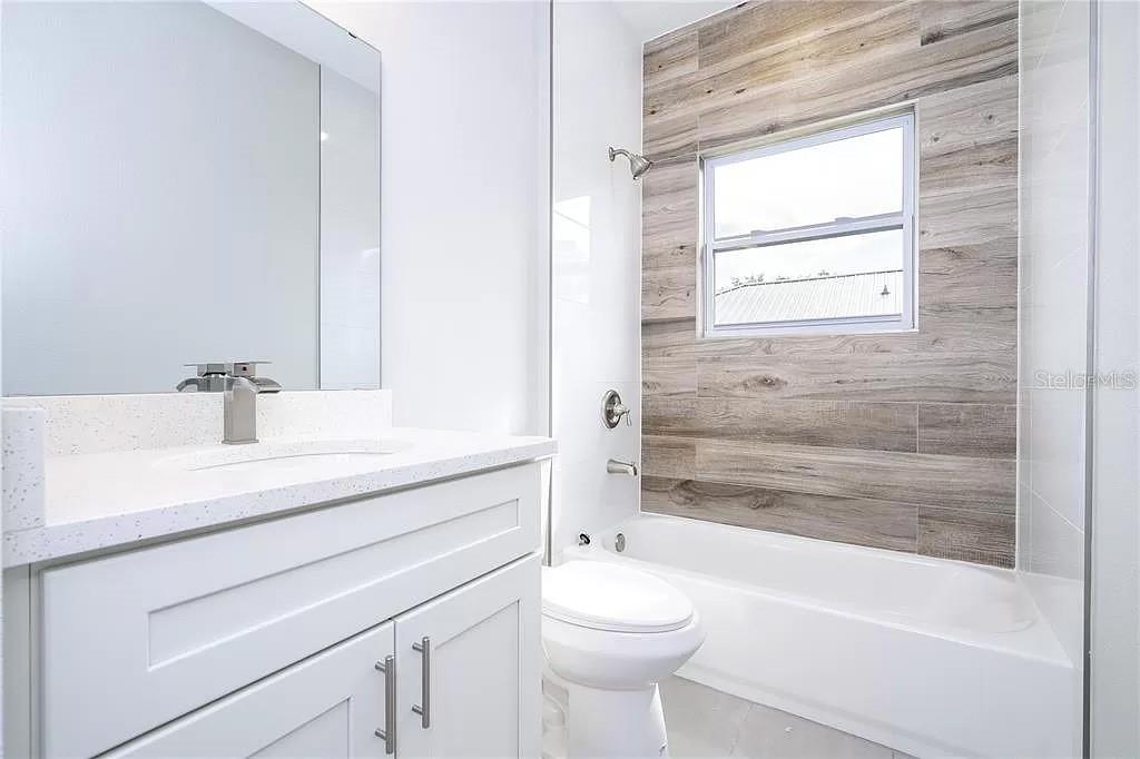 Image 12 of 21 For 8312 Pitcairn Way