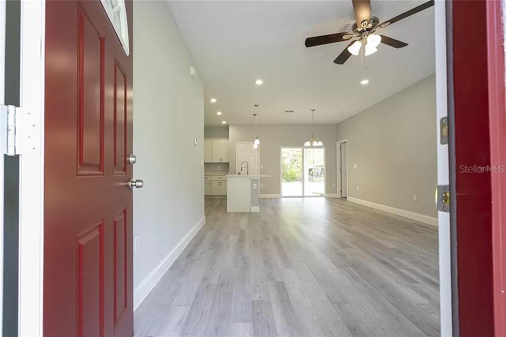 Image 2 of 21 For 8312 Pitcairn Way
