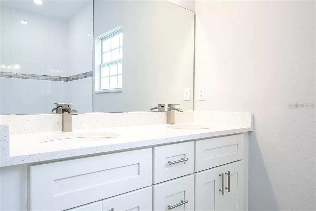 Image 8 of 21 For 8312 Pitcairn Way