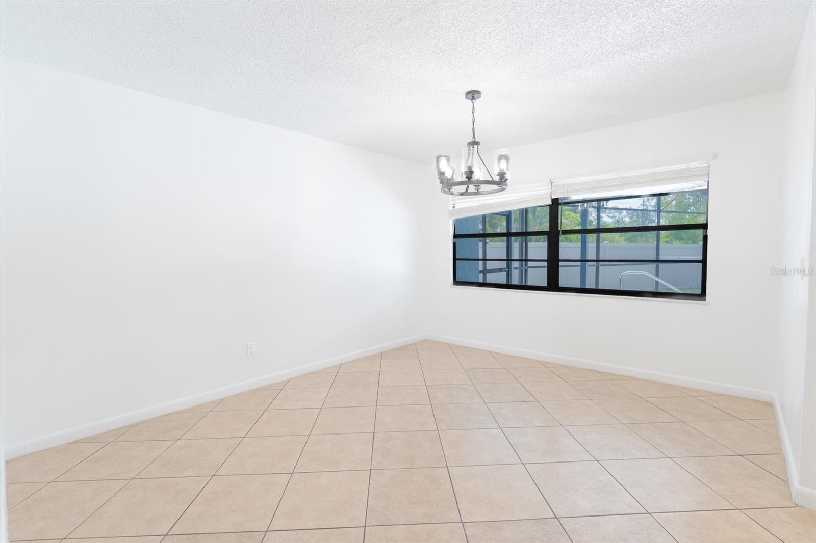 Image 13 of 51 For 2369 Haulover Boulevard