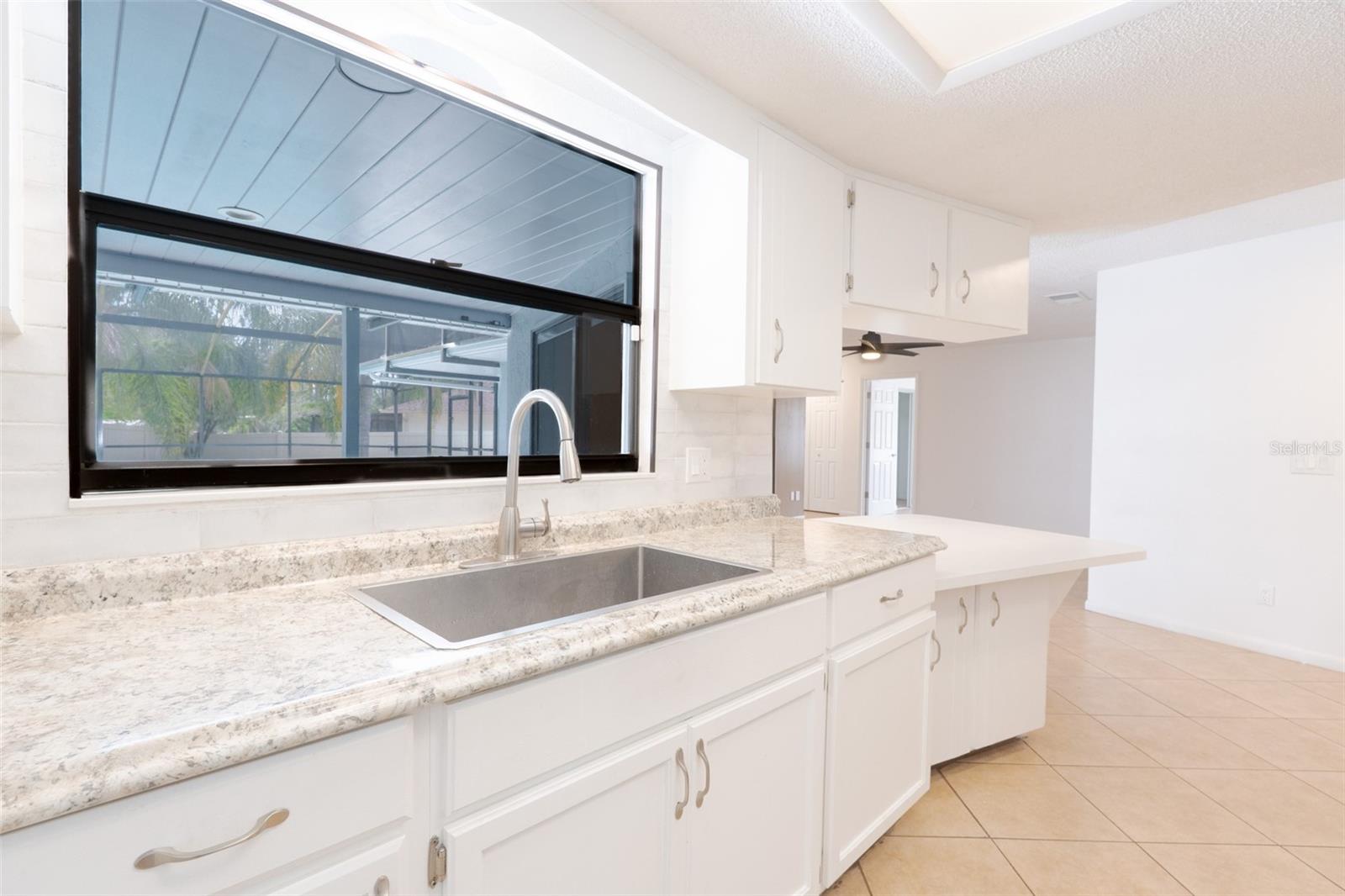 Image 14 of 51 For 2369 Haulover Boulevard