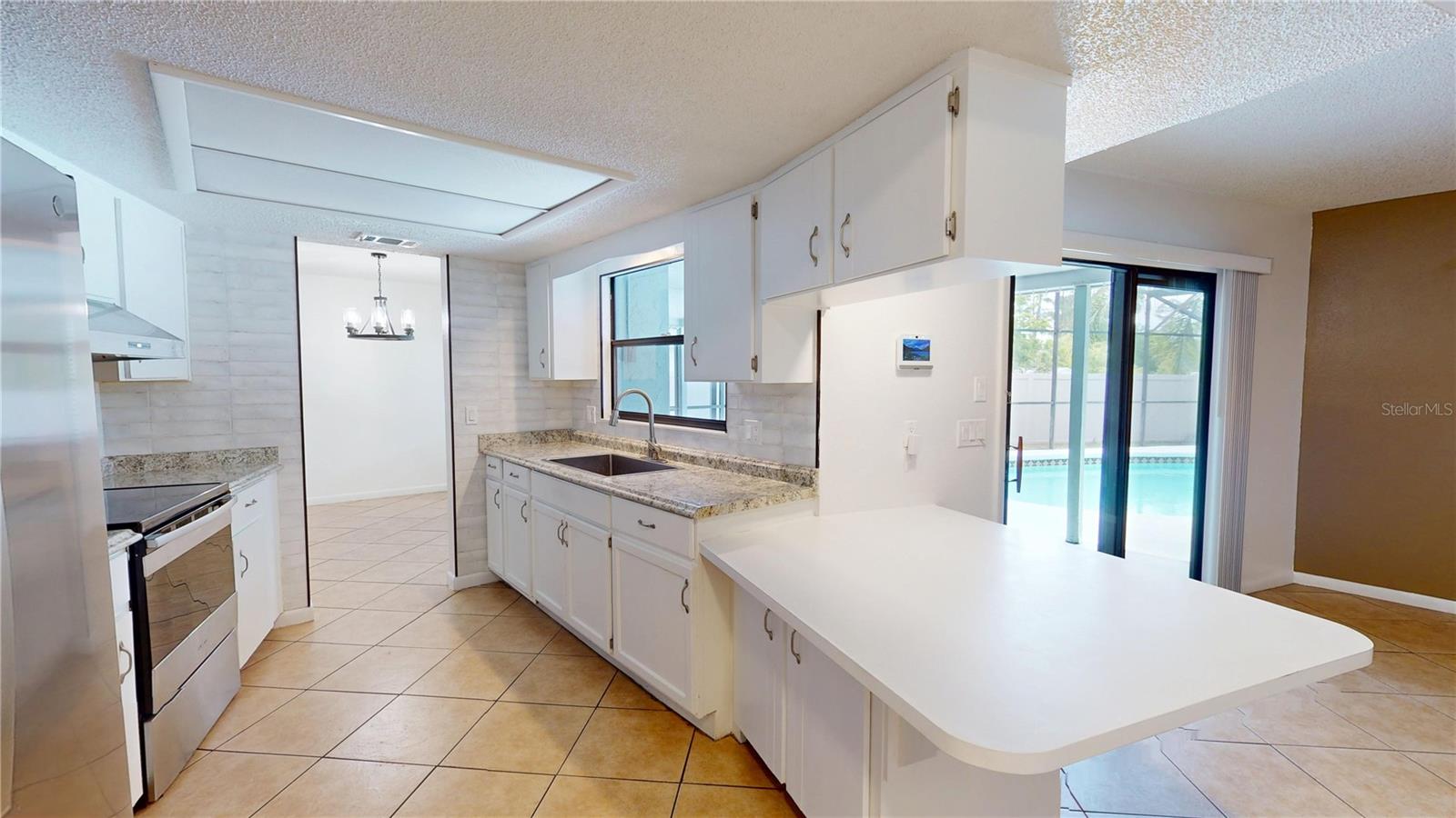 Image 17 of 51 For 2369 Haulover Boulevard
