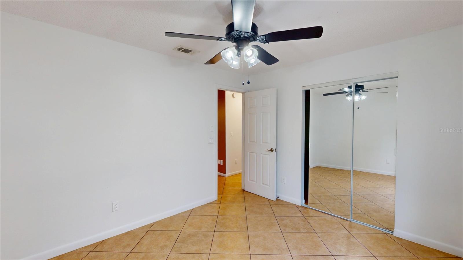 Image 35 of 51 For 2369 Haulover Boulevard