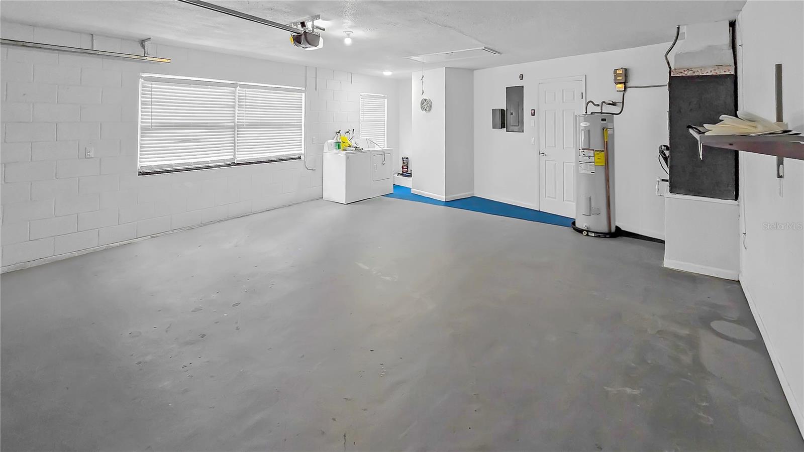 Image 38 of 51 For 2369 Haulover Boulevard
