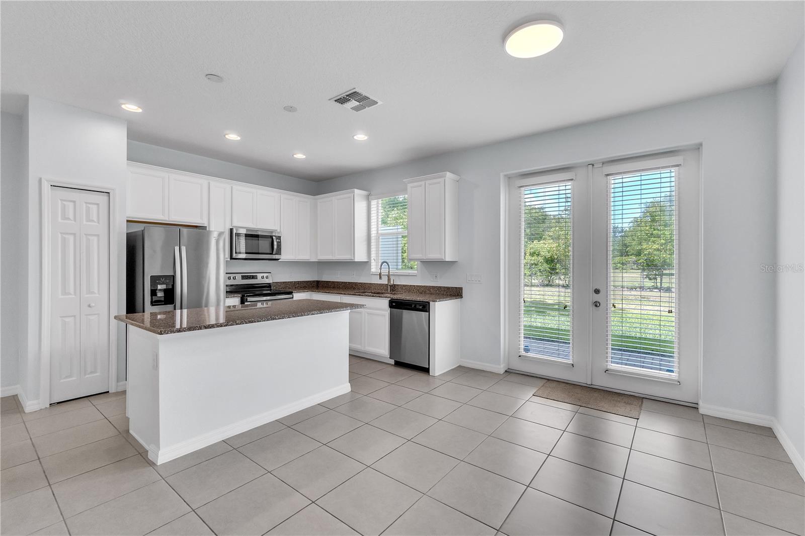 Image 8 of 47 For 1262 10th Street