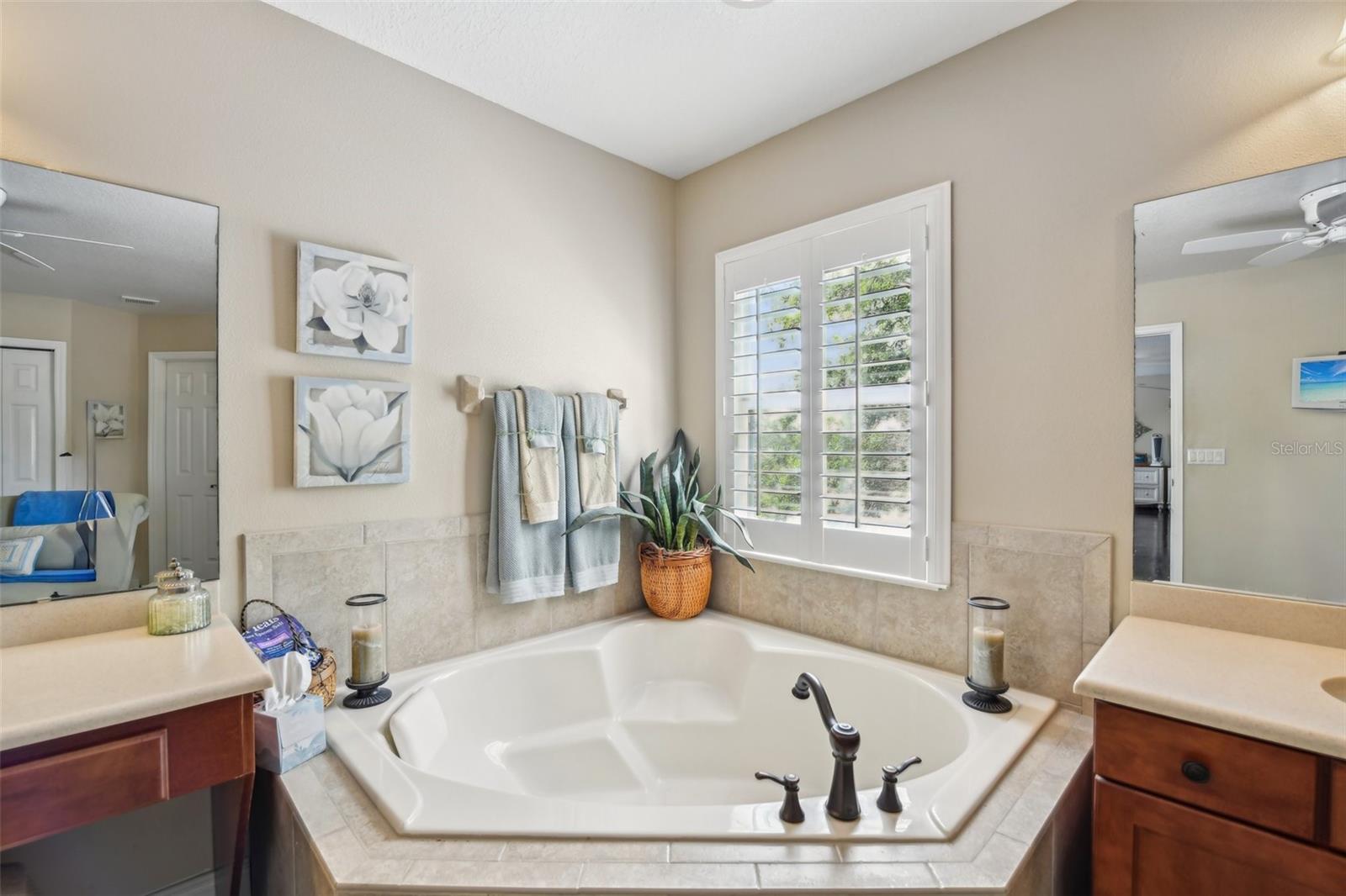 Image 43 of 56 For 2116 Truffle Lane