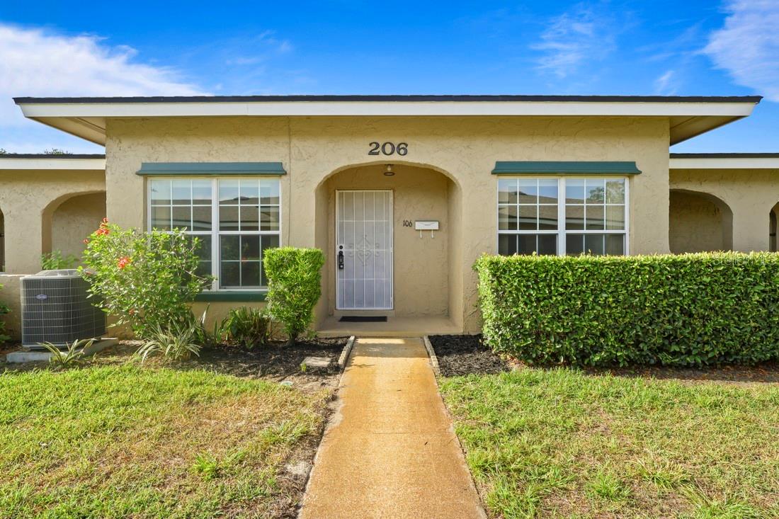 Image 2 of 24 For 206 Diamond Cove 106