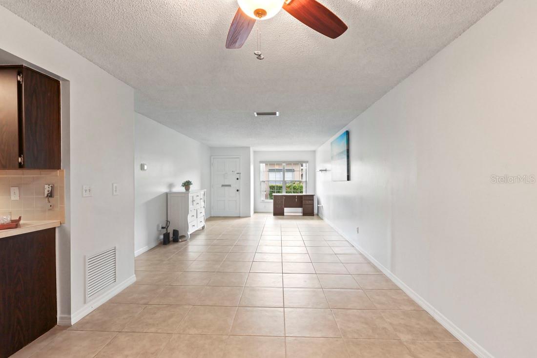 Image 7 of 24 For 206 Diamond Cove 106