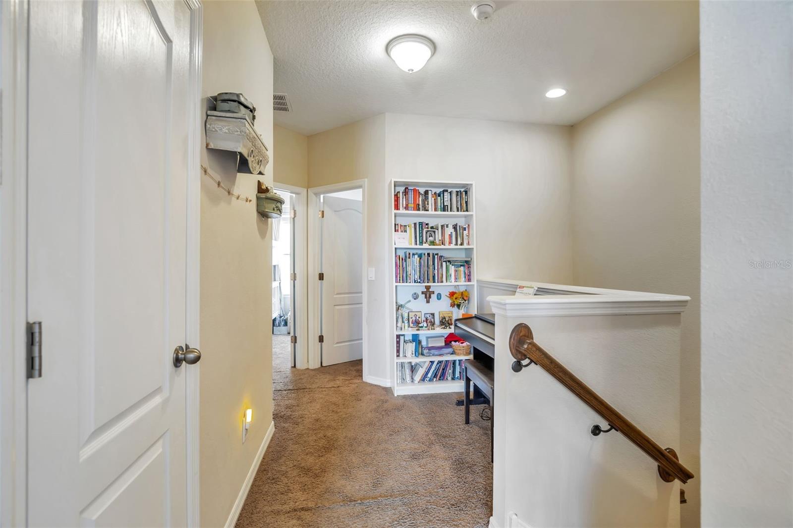 Image 13 of 34 For 7819 Hardenton Street