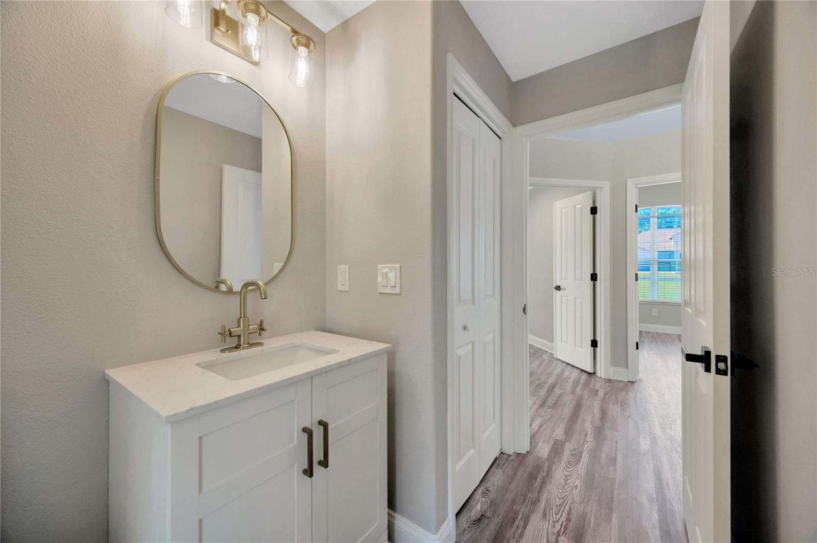 Image 42 of 49 For 599 Charleston Court