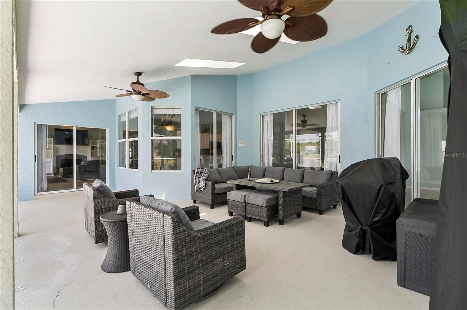 Image 30 of 41 For 633 Lakehaven Circle