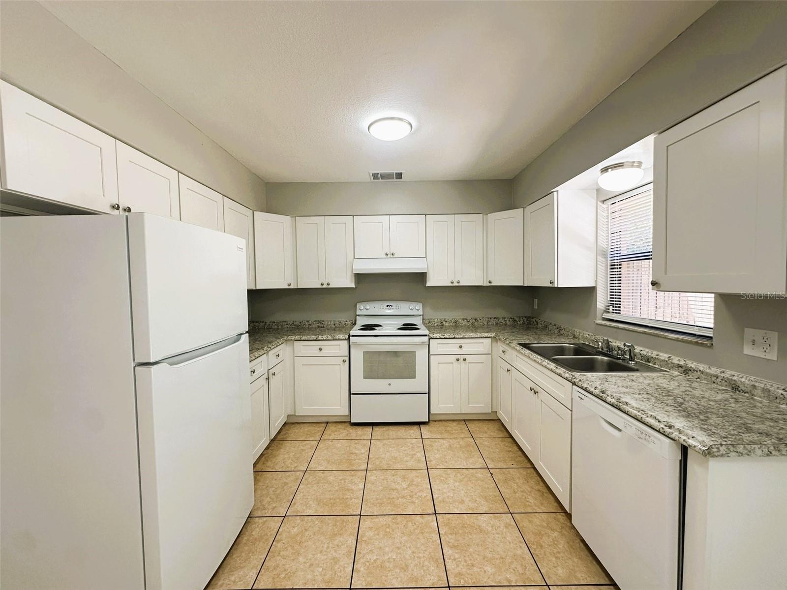 Image 11 of 27 For 5434 Decatur Street