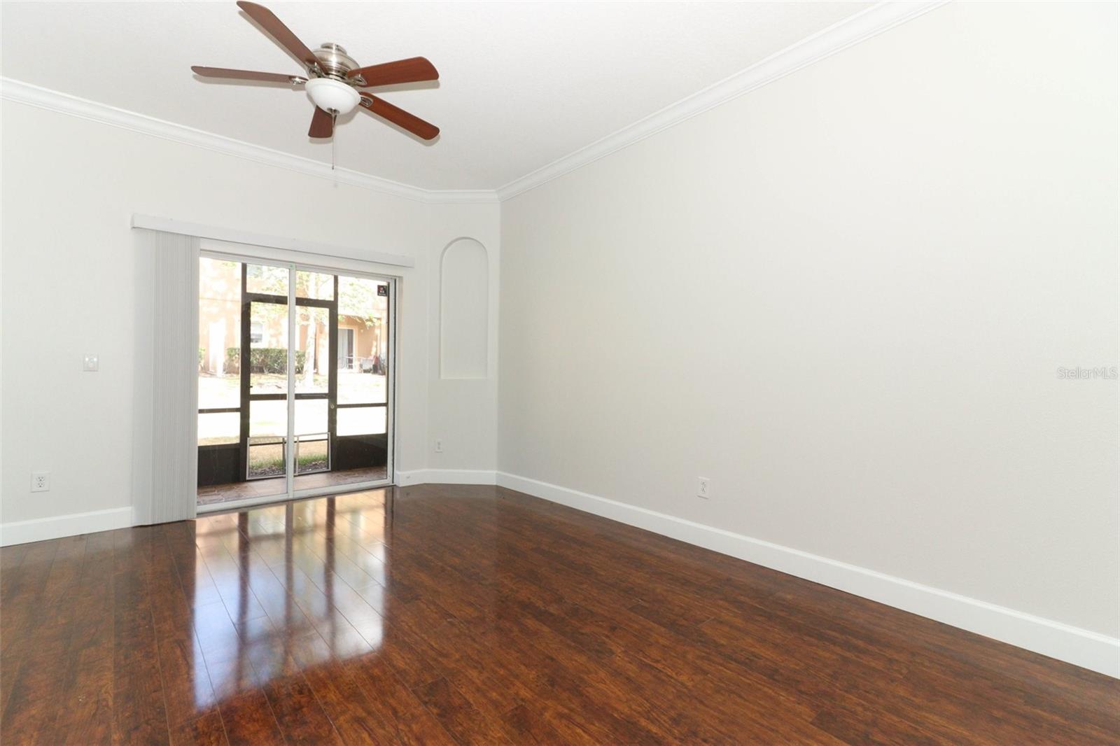 Image 11 of 34 For 1441 Twin Trees Lane