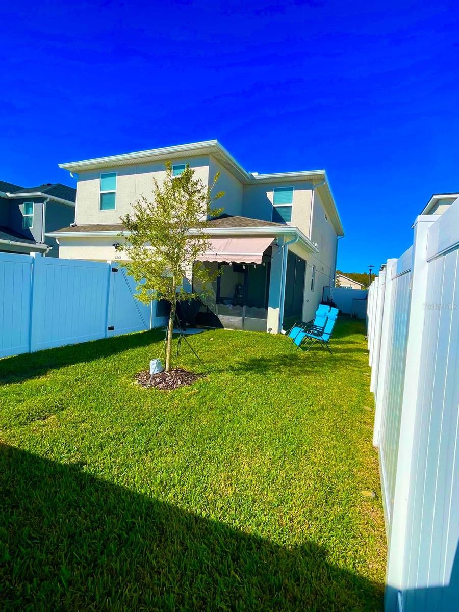 Image 16 of 25 For 8563 Compass Point Avenue