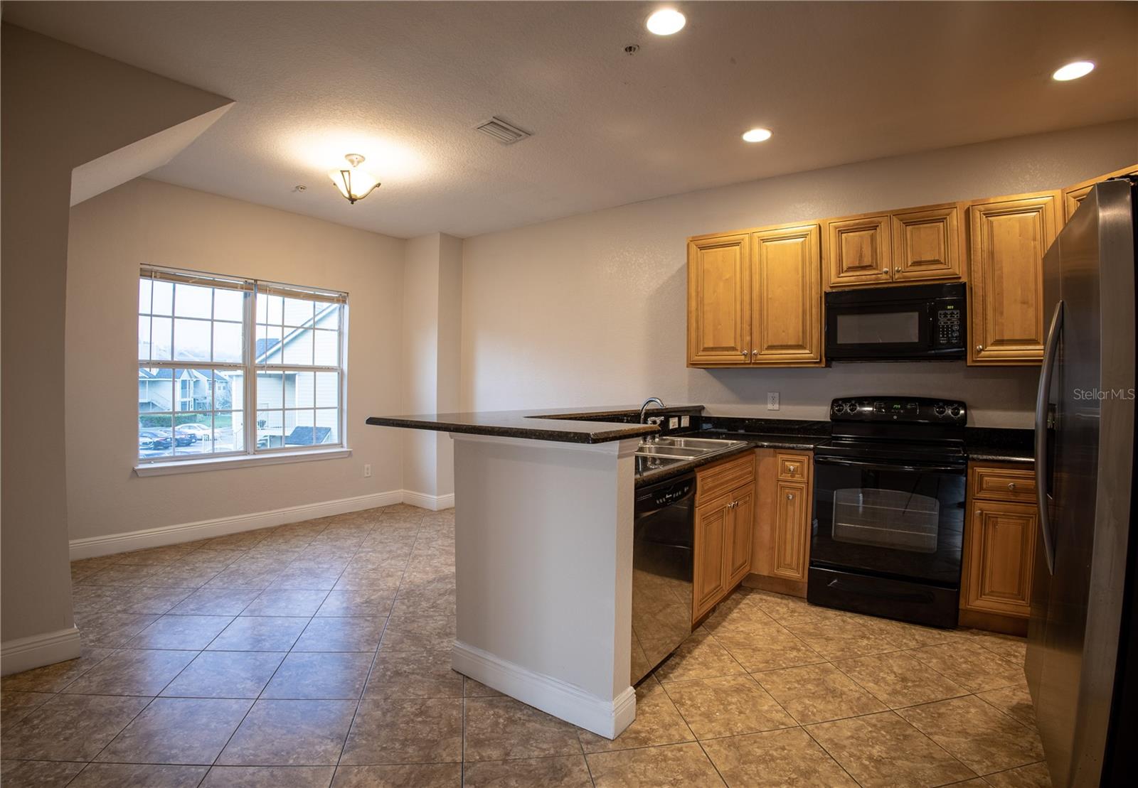 Image 5 of 19 For 3725 Lake Orlando Parkway #02