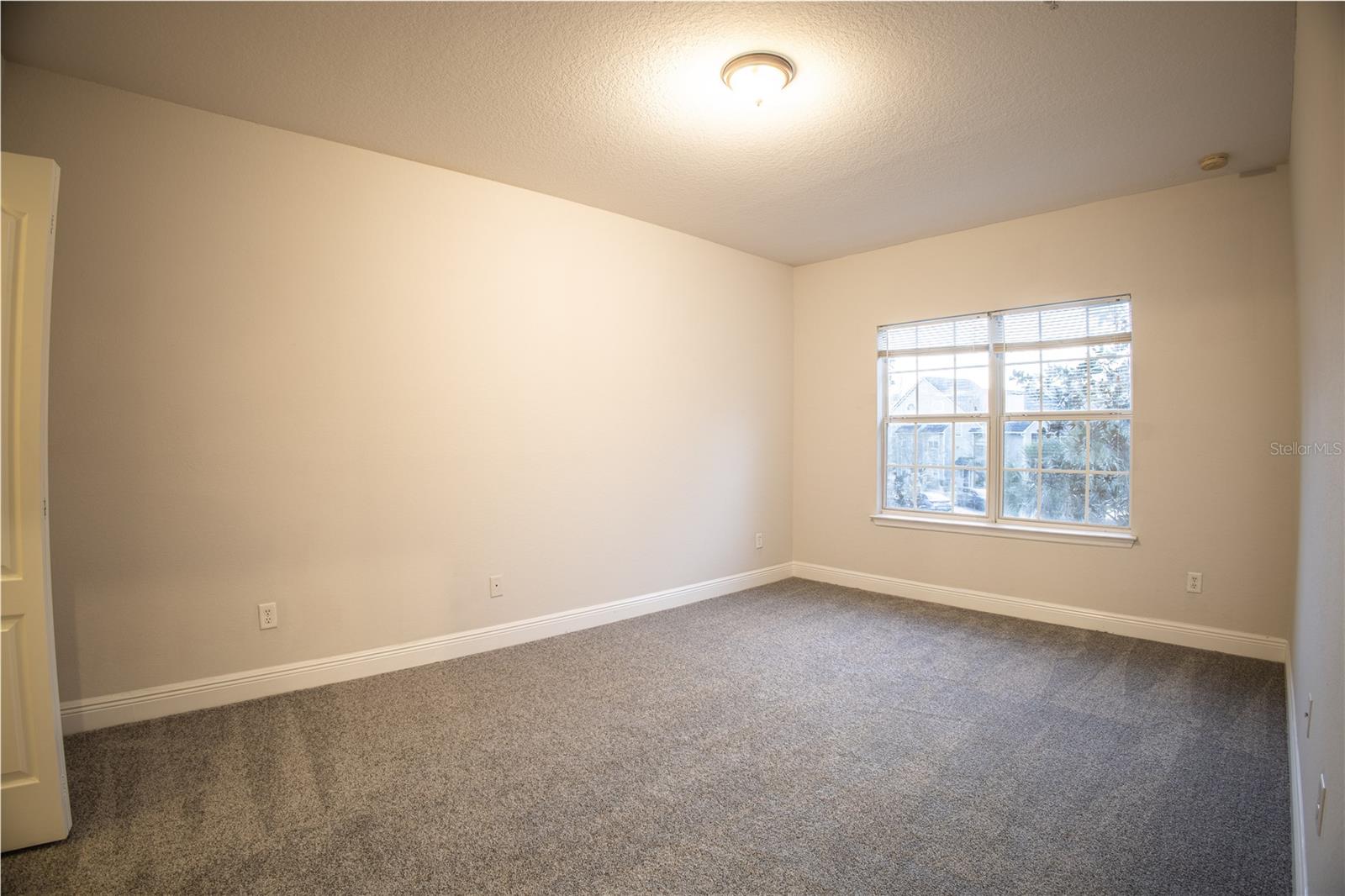 Image 8 of 19 For 3725 Lake Orlando Parkway #02