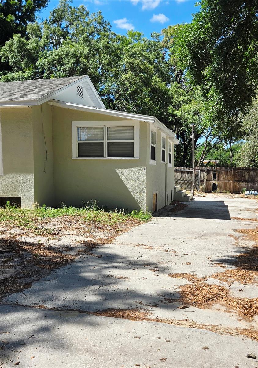 Image 37 of 42 For 1651 Clarcona Road