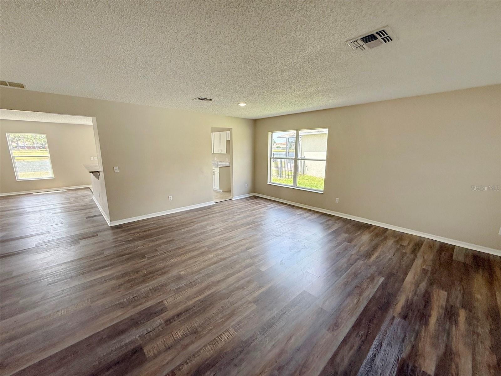Image 3 of 38 For 786 Crystal Bay Lane