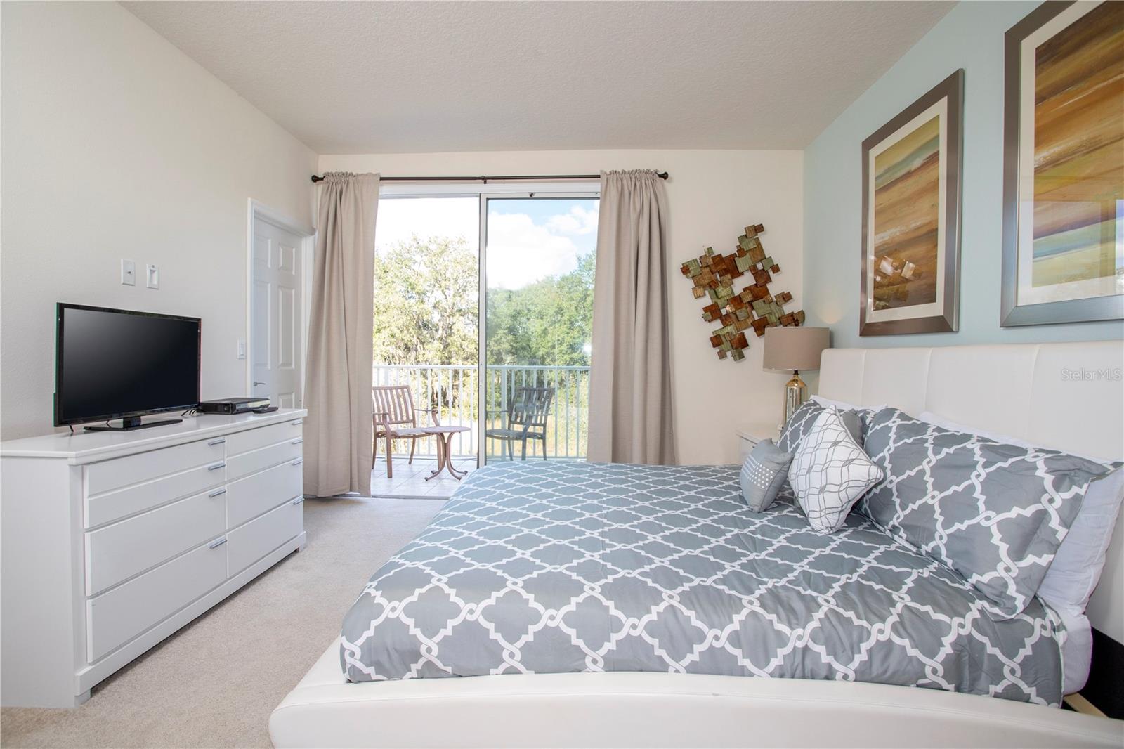 Image 43 of 76 For 17419 Placidity Avenue