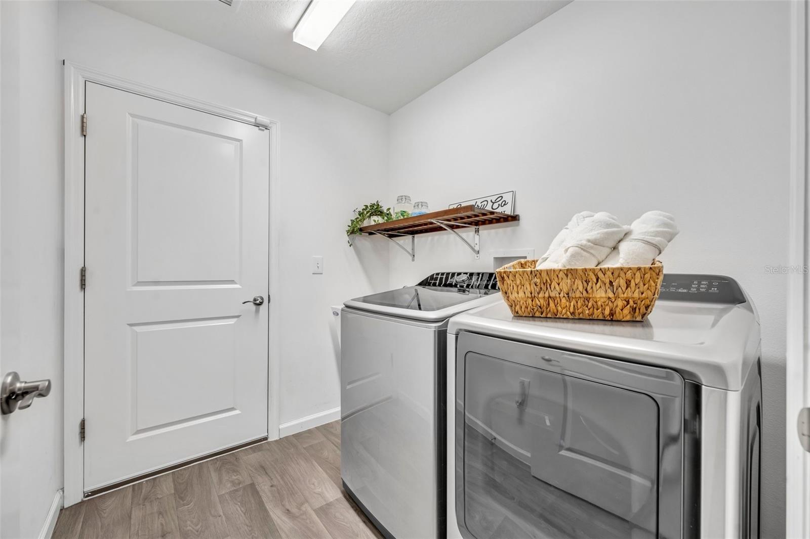 Image 26 of 43 For 1397 Gatlin Place