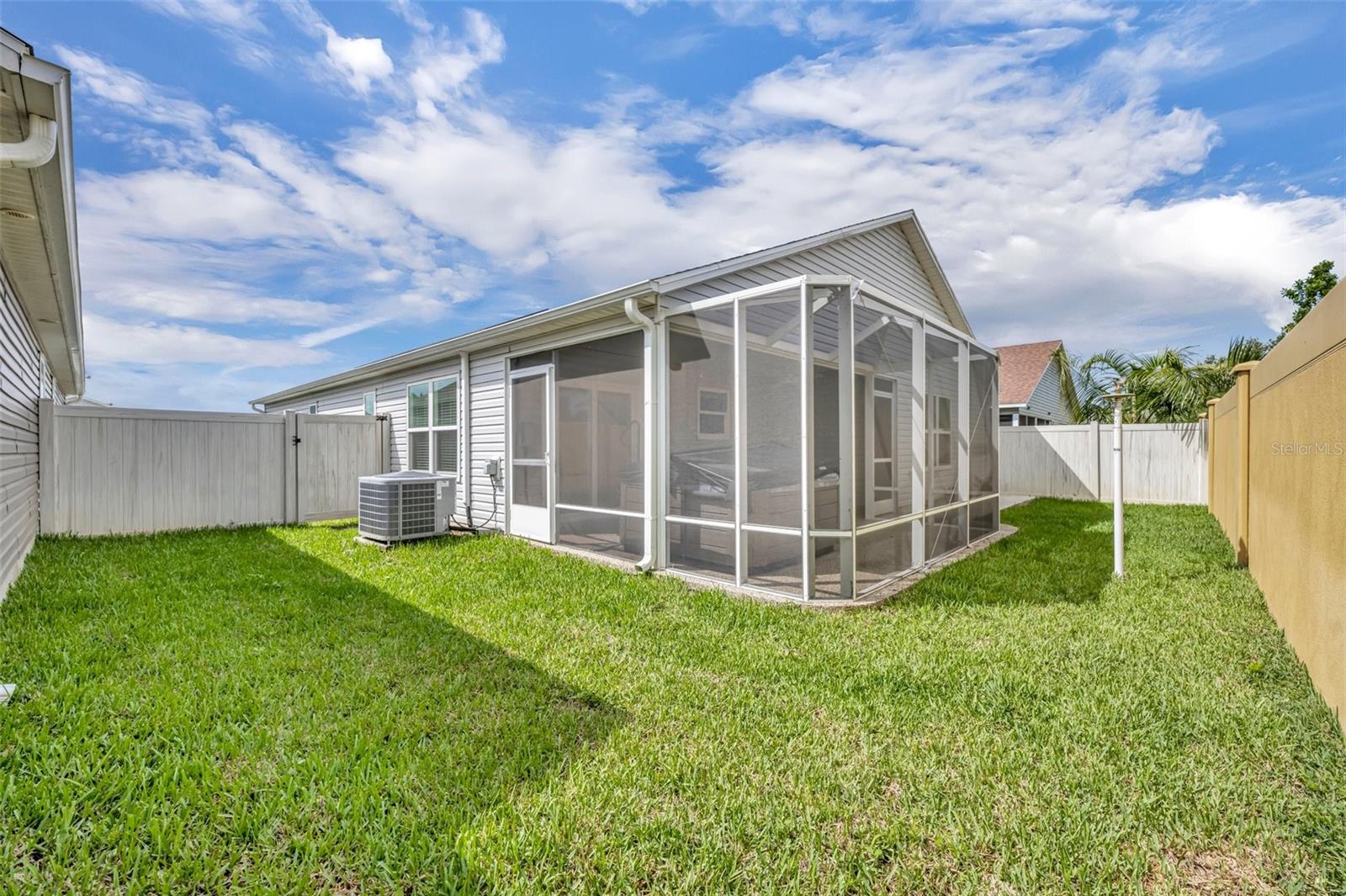 Image 34 of 43 For 1397 Gatlin Place