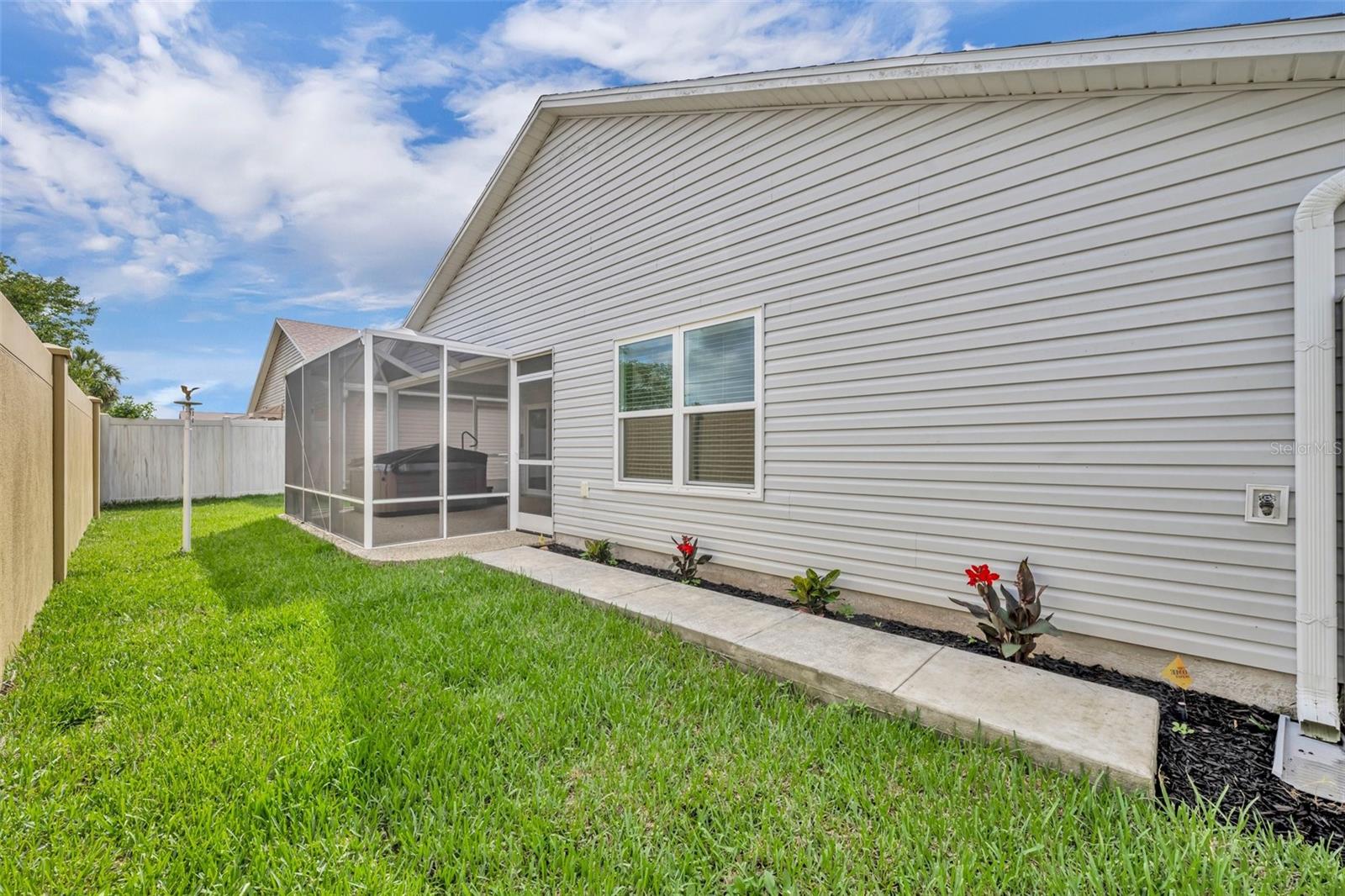 Image 35 of 43 For 1397 Gatlin Place