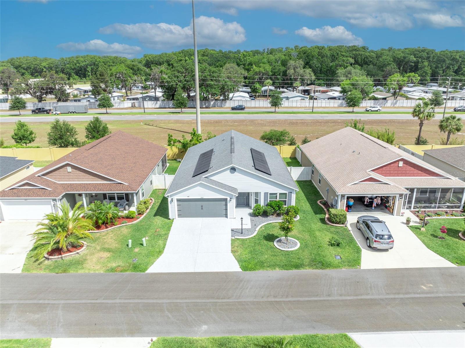 Image 37 of 43 For 1397 Gatlin Place