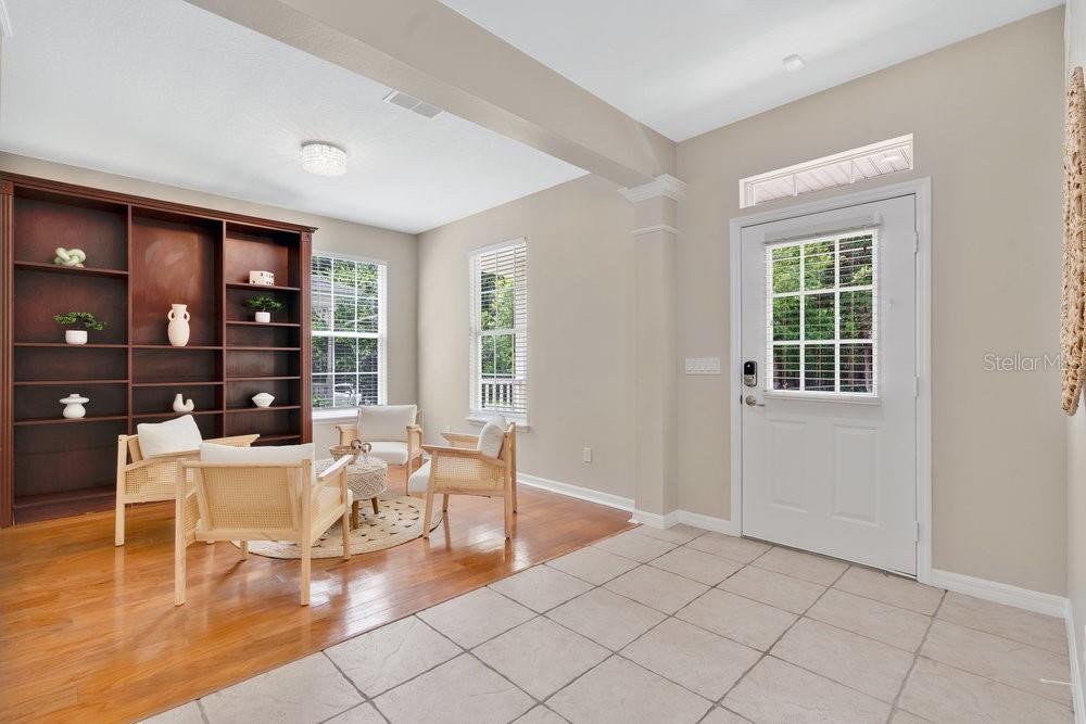 Image 4 of 36 For 1131 Indigo Drive